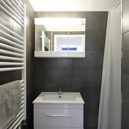 1519 - Duenenresidenz Wg 9